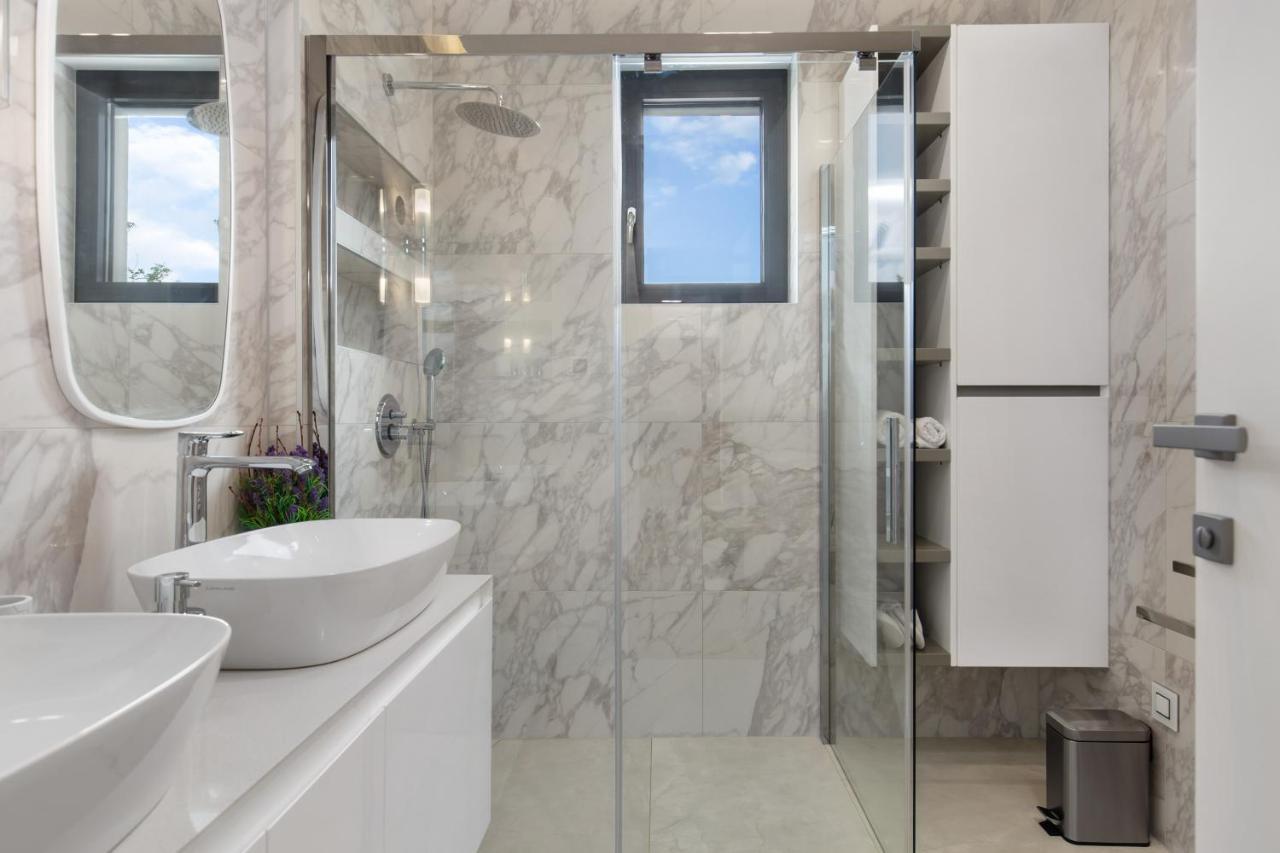 Luxury Apartment Iris Adriatica ***** Opatija Eksteriør billede